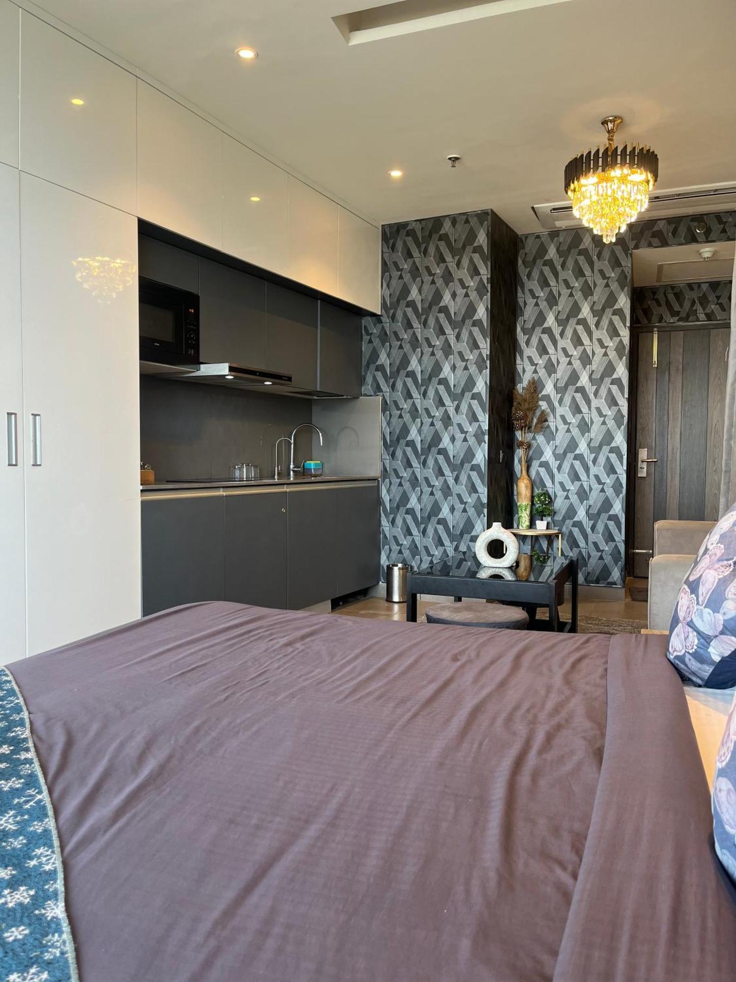 Skyloft Apartment